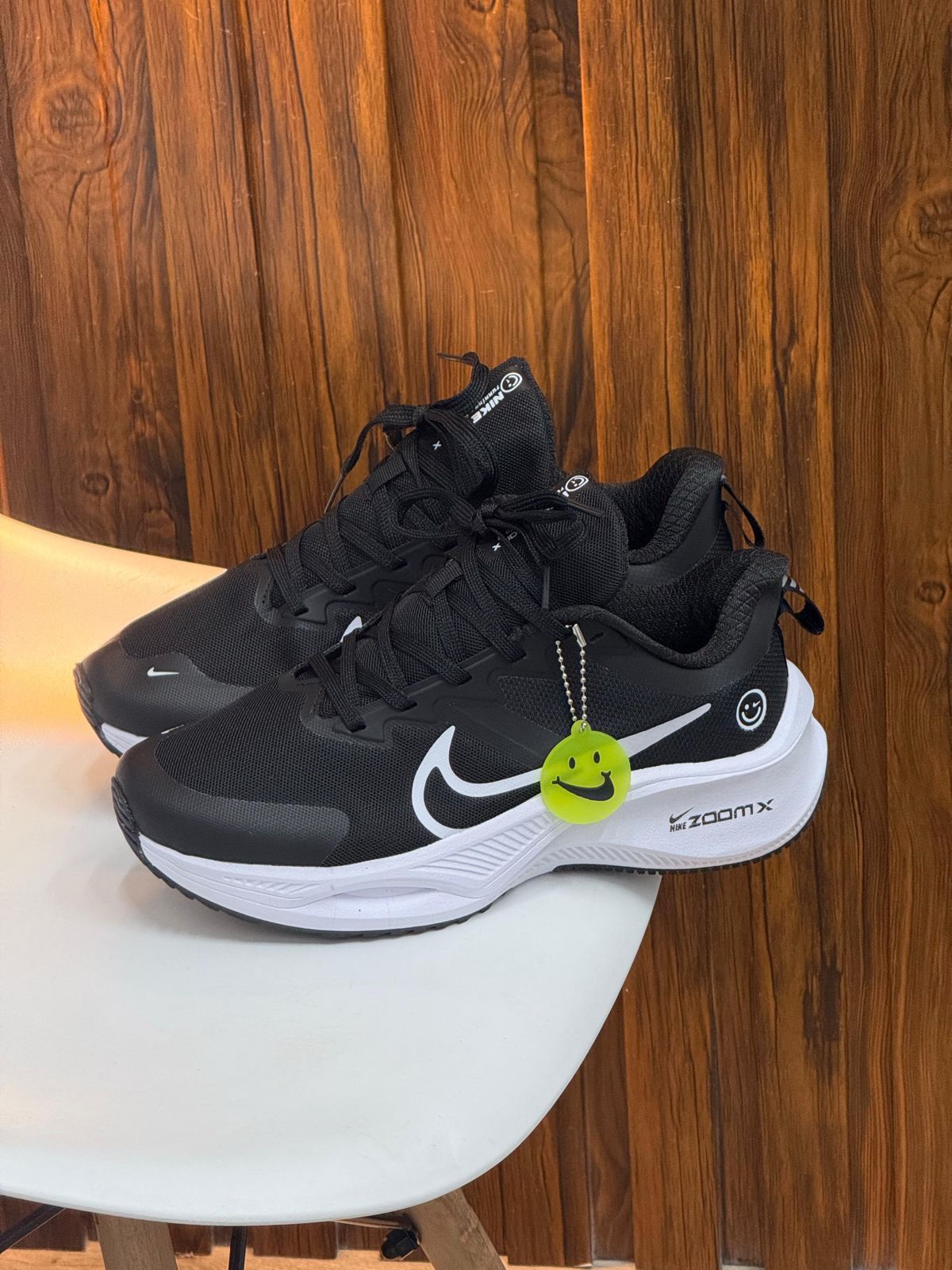 NIKE ZOOM HAPPY