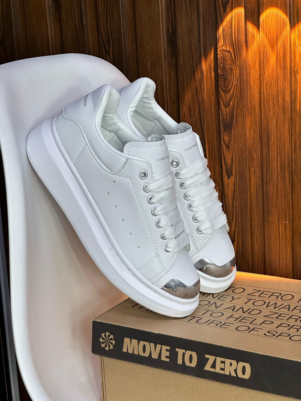 ALEXANDER MCQUEEN BLANCO