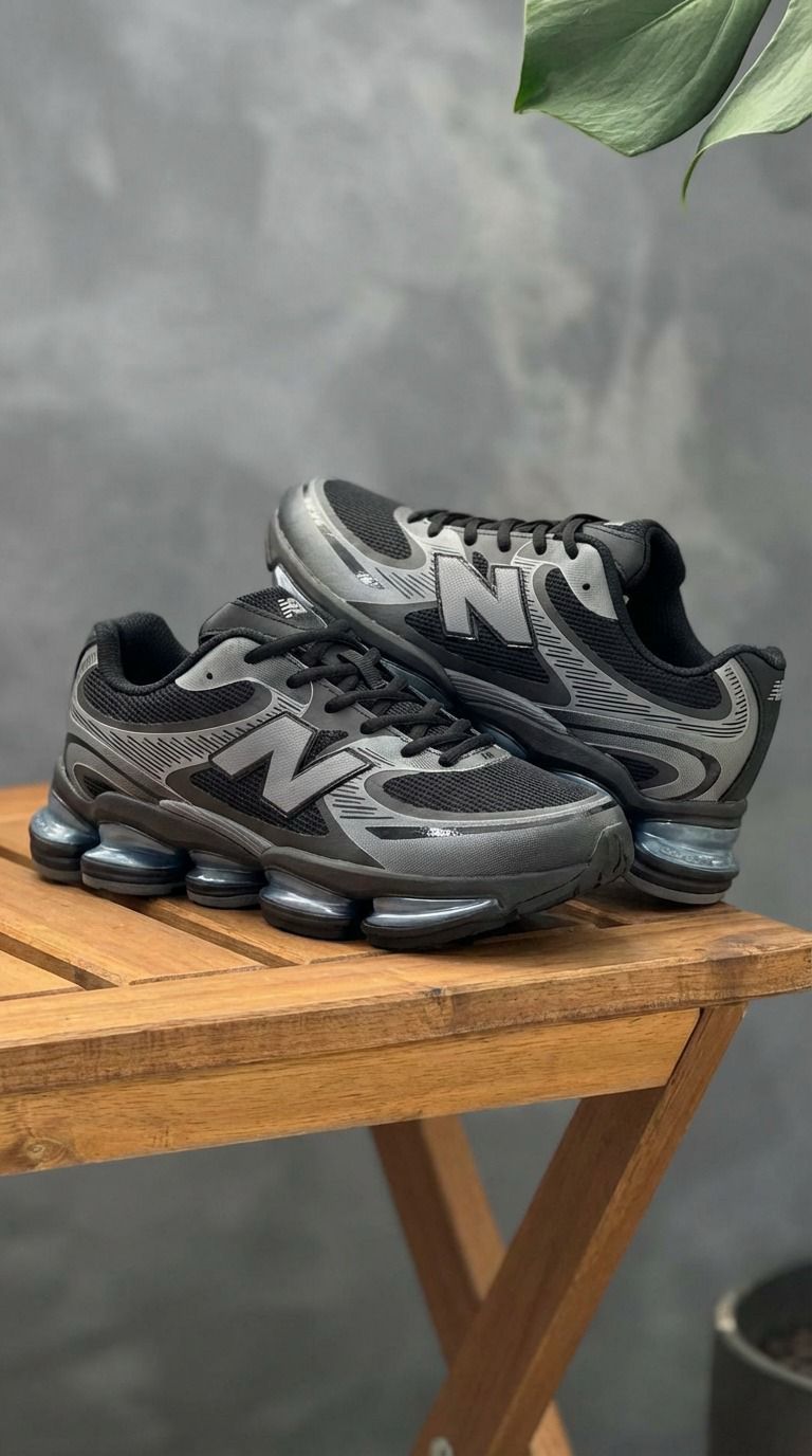 NEW BALANCE 2000 NEGRO