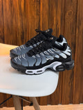 NIKE TN GRIS
