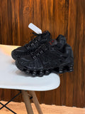 NIKE SHOX GUSANO NEGRO