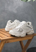 NEW BALANCE 9060 BLANCO GRIS