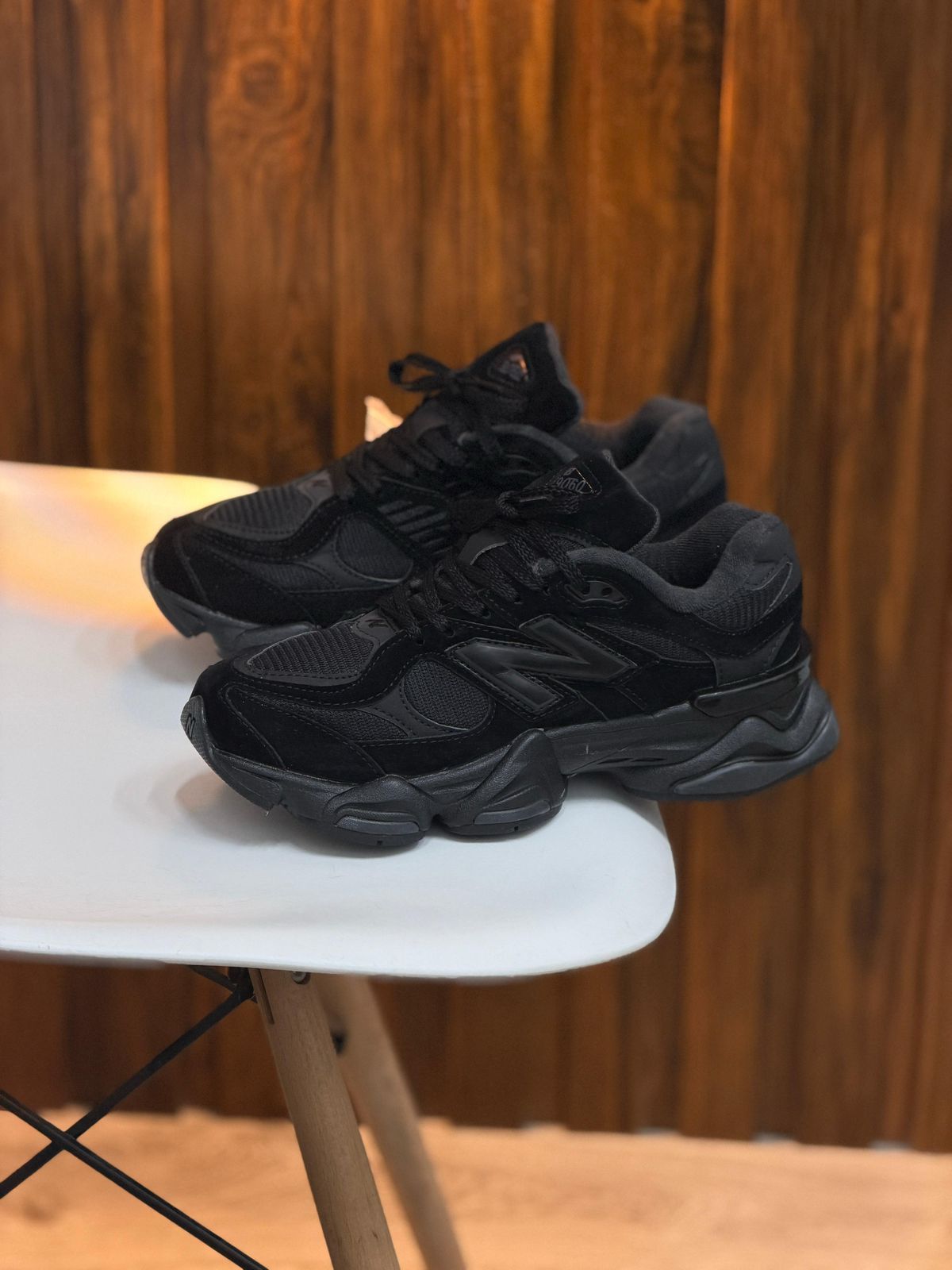 NEW BALANCE 9060 NEGRO