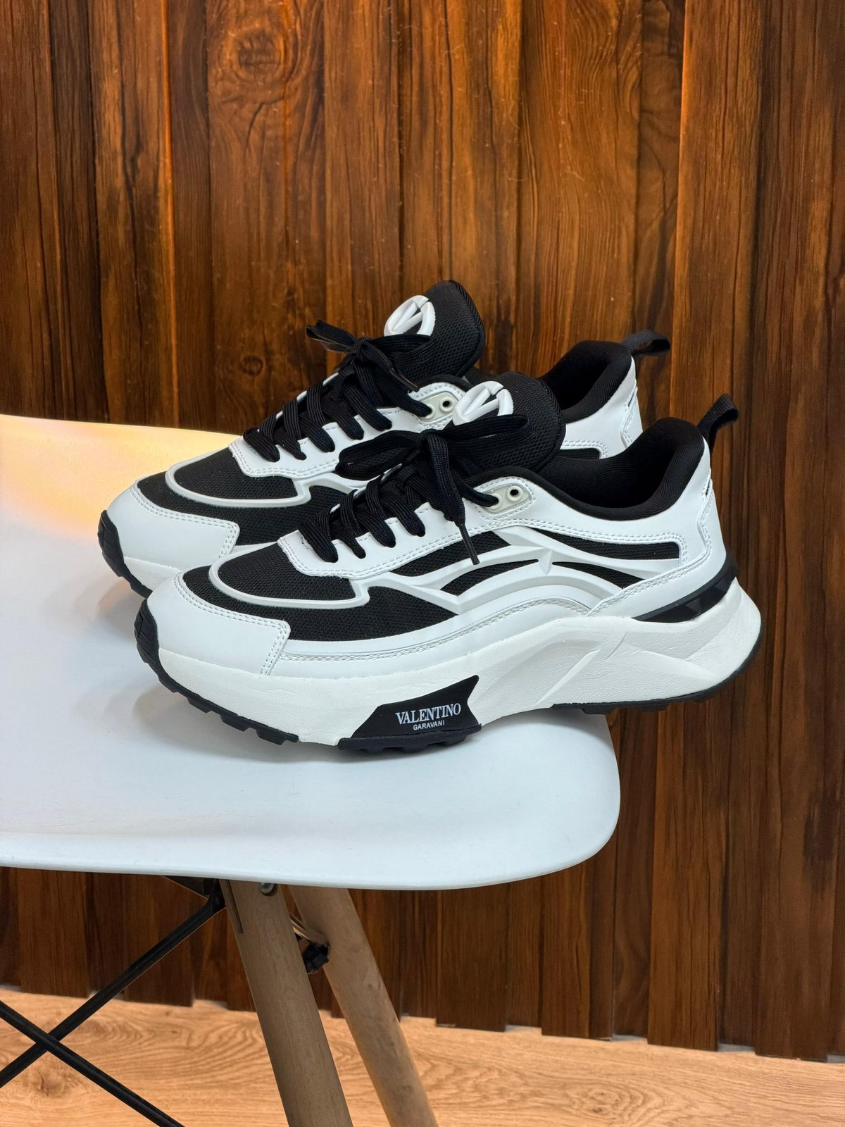 VALENTINO
