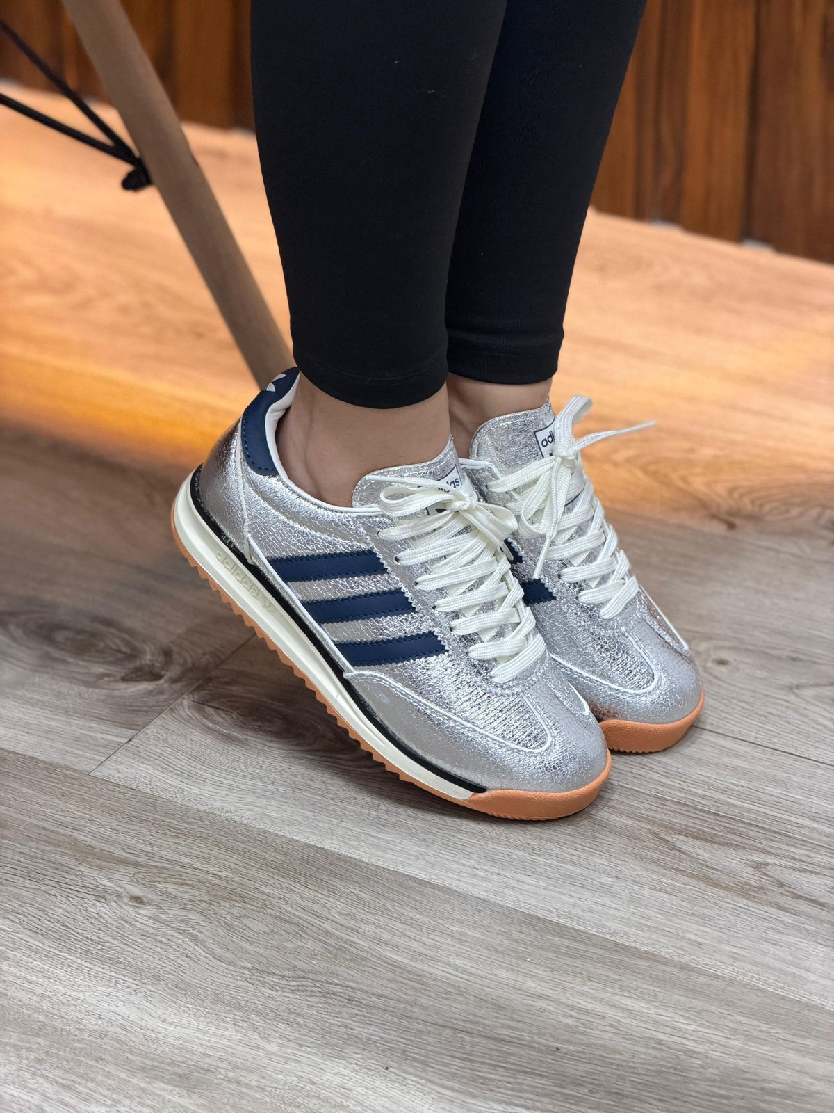 ADIDAS SL-72 PLATEADO